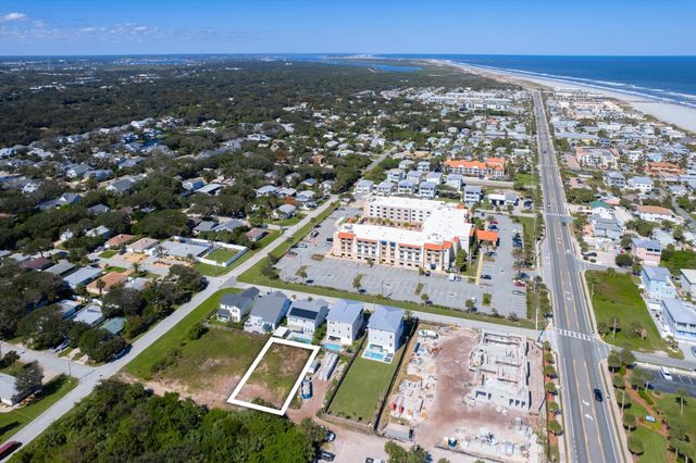 122 4Th St, St Augustine, FL 32080