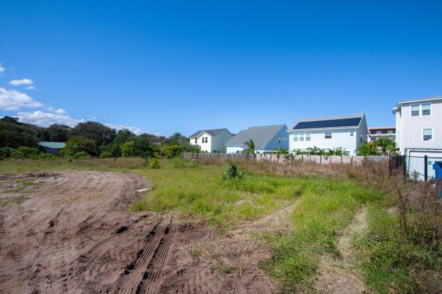 122 4Th St, St Augustine, FL 32080