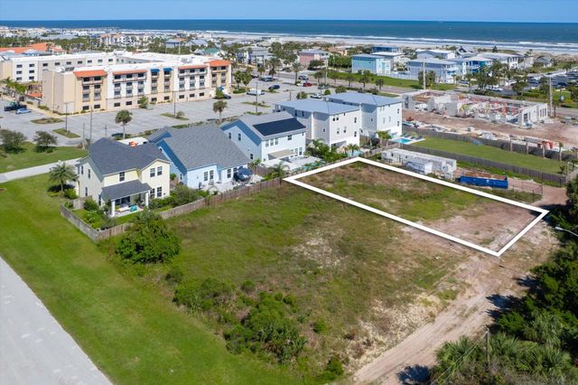 122 4Th St, St Augustine, FL 32080