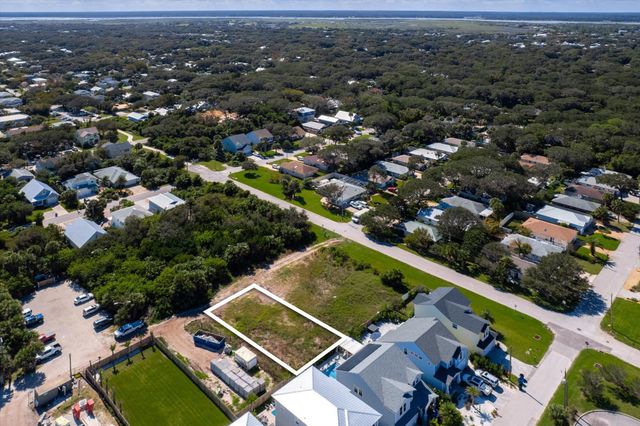 122 4Th St, St Augustine, FL 32080