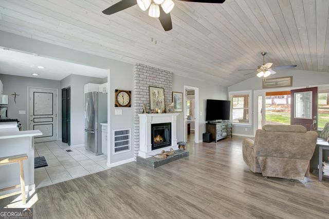 97 George Coggin Road, Newnan, GA 30265