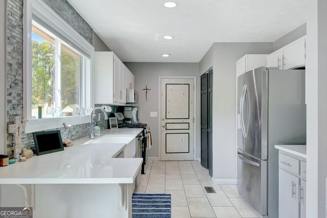 97 George Coggin Road, Newnan, GA 30265