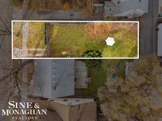 1336 Wayburn Street, Grosse Pointe Park, MI 48230