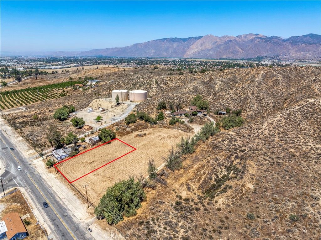 Image 1 of property listing at 0 park Avenue, San Jacinto, CA 92583