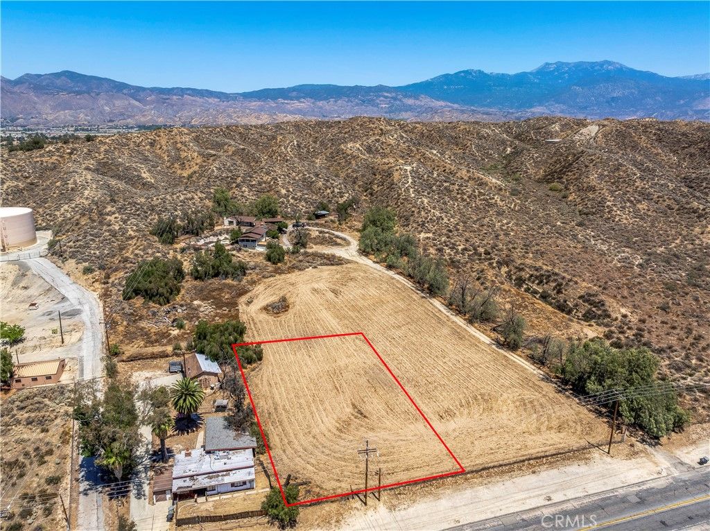 Image 2 of property listing at 0 park Avenue, San Jacinto, CA 92583