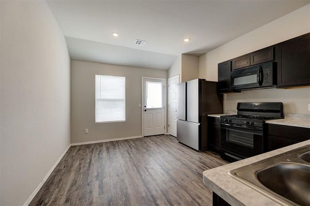 3912 Elm Ridge Street, Stillwater, OK 74074