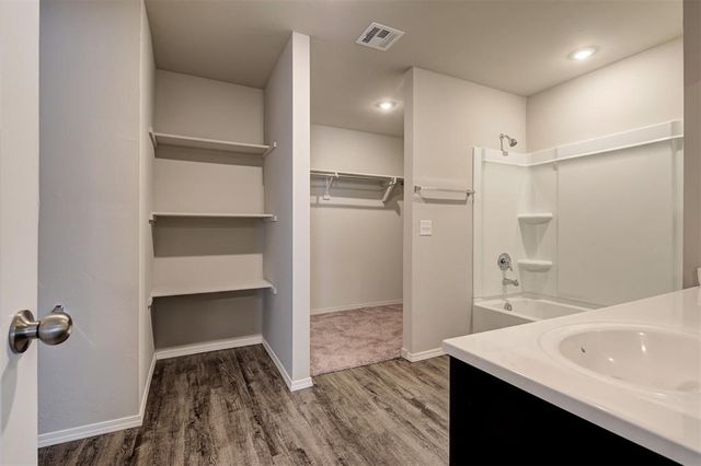 3912 Elm Ridge Street, Stillwater, OK 74074