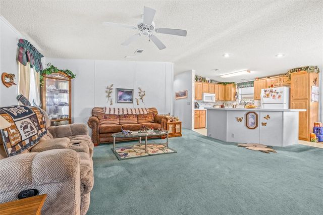 6235 KNOTTY PINE DRIVE SE, Winter Haven, FL 33884