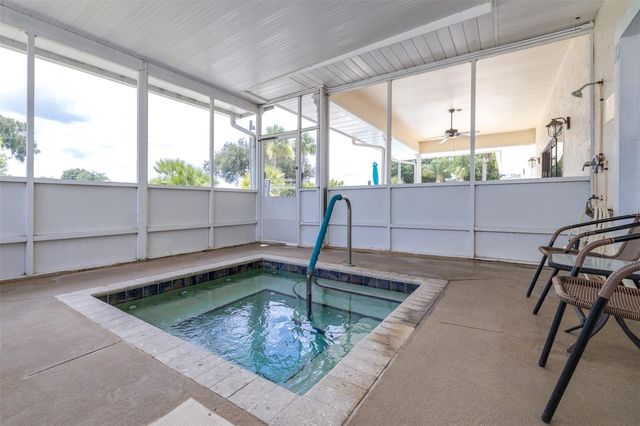 6235 KNOTTY PINE DRIVE SE, Winter Haven, FL 33884