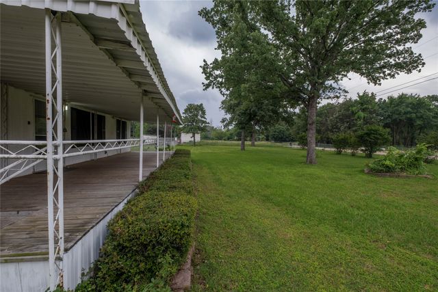 1522 Woods West, Kemp, TX 75143