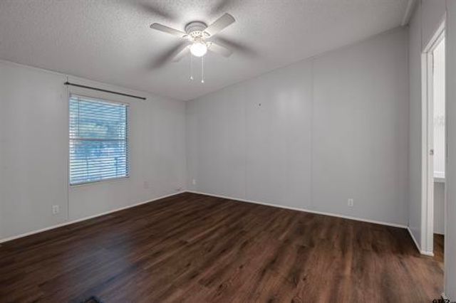 1522 Woods West, Kemp, TX 75143