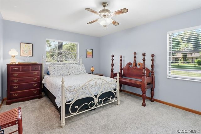 9188 N Commodore Drive, Citrus Springs, FL 34434