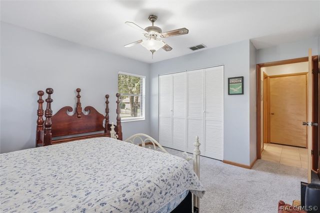 9188 N Commodore Drive, Citrus Springs, FL 34434