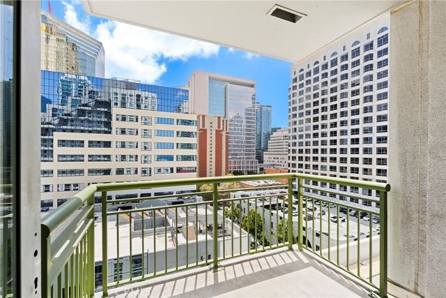 1240 India Street 1204, San Diego, CA 92101