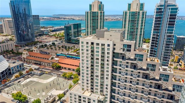 1240 India Street 1204, San Diego, CA 92101