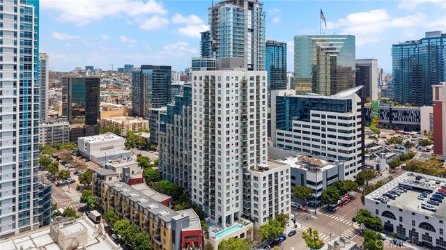 1240 India Street 1204, San Diego, CA 92101