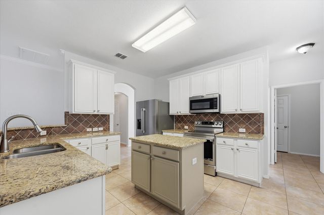 1423 Winterwood Drive, Allen, TX 75002