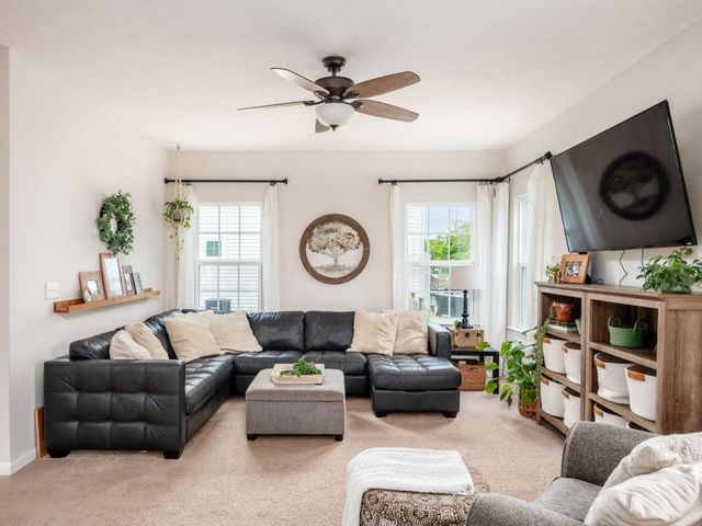 123 Steeplechase Court, Delaware, OH 43015