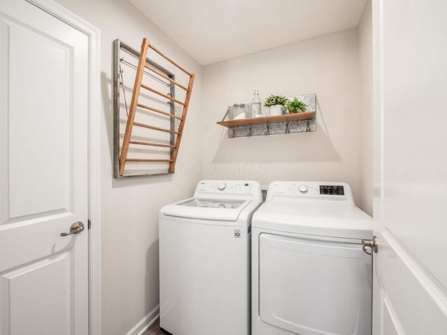 123 Steeplechase Court, Delaware, OH 43015