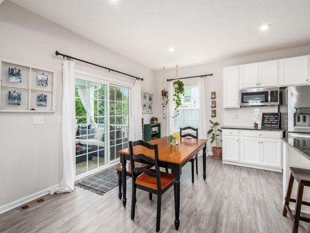 123 Steeplechase Court, Delaware, OH 43015