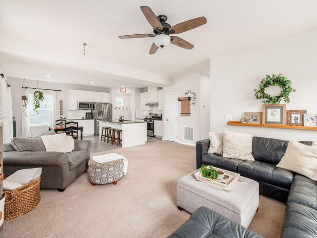 123 Steeplechase Court, Delaware, OH 43015