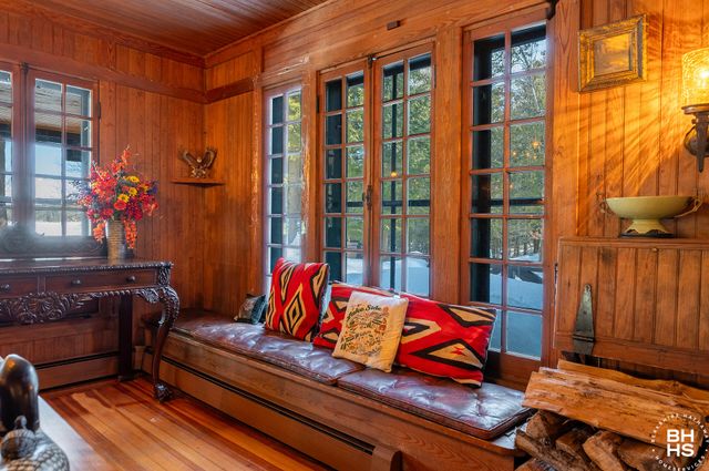 26 Hemlock Ledge Road, Tupper Lake, NY 12986