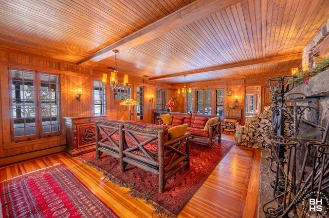 26 Hemlock Ledge Road, Tupper Lake, NY 12986