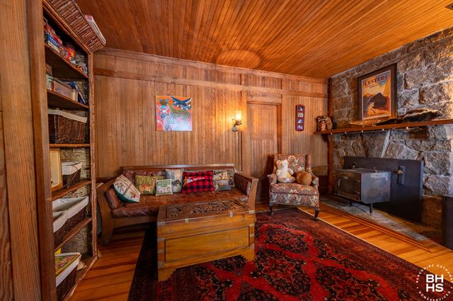 26 Hemlock Ledge Road, Tupper Lake, NY 12986