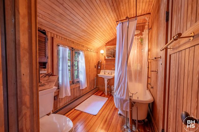 26 Hemlock Ledge Road, Tupper Lake, NY 12986