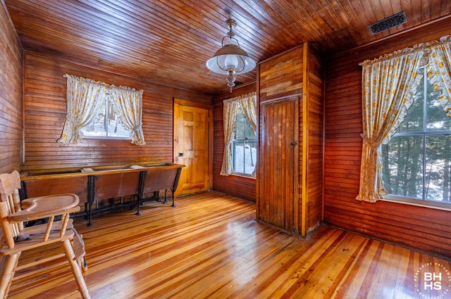 26 Hemlock Ledge Road, Tupper Lake, NY 12986