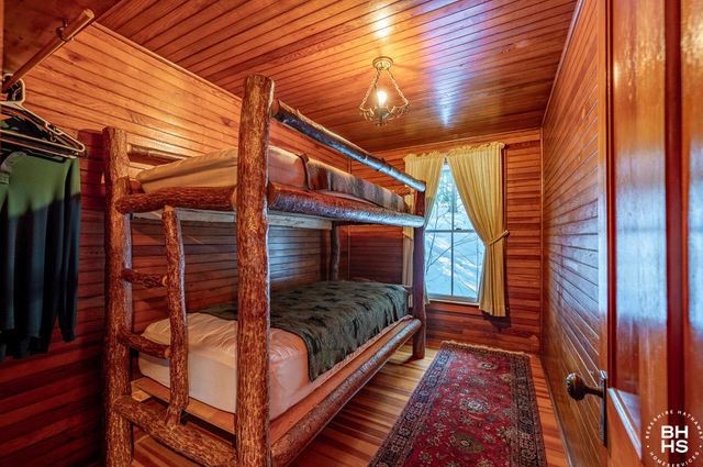 26 Hemlock Ledge Road, Tupper Lake, NY 12986