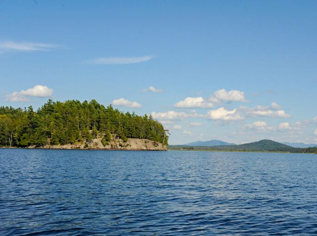 26 Hemlock Ledge Road, Tupper Lake, NY 12986