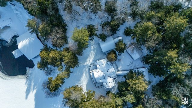 26 Hemlock Ledge Road, Tupper Lake, NY 12986