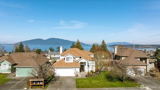 3608 W 4th Street, Anacortes, WA 98221