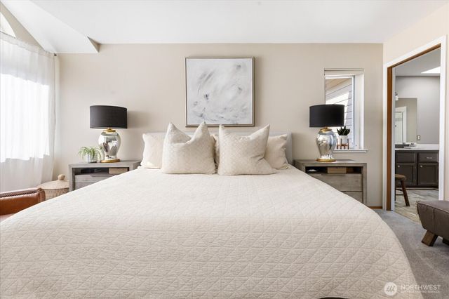 3608 W 4th Street, Anacortes, WA 98221