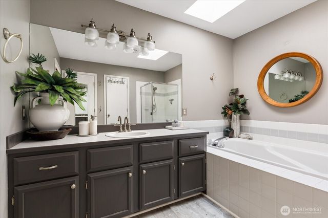 3608 W 4th Street, Anacortes, WA 98221