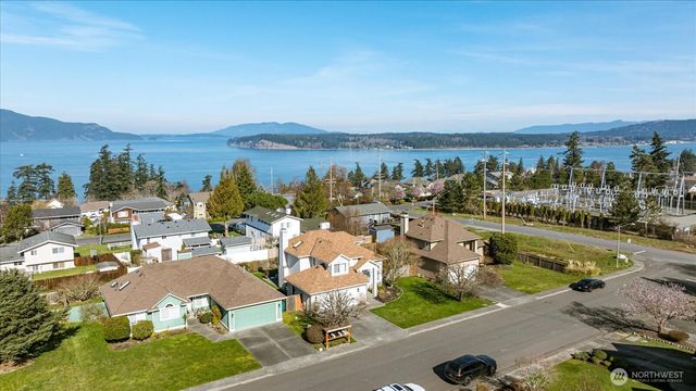 3608 W 4th Street, Anacortes, WA 98221