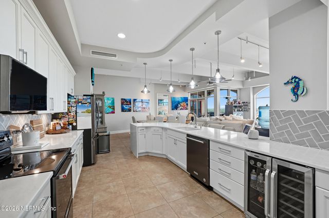 320 1ST Street 810, Jacksonville Beach, FL 32250