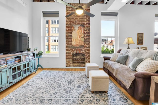 300 20th St N Apt 405, Birmingham, AL 35203