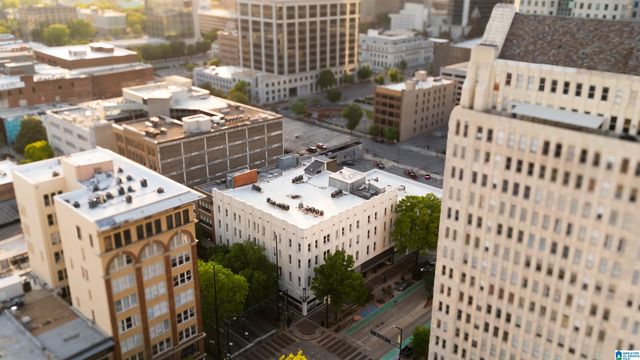 300 20th St N Apt 405, Birmingham, AL 35203