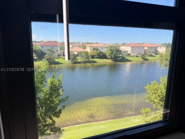 22301 SW 88 pl 302-3, Cutler Bay, FL 33190