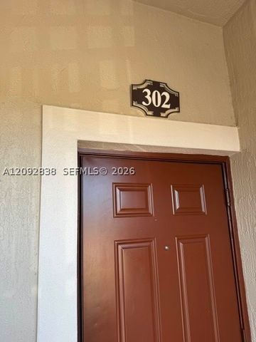 22301 SW 88 pl 302-3, Cutler Bay, FL 33190