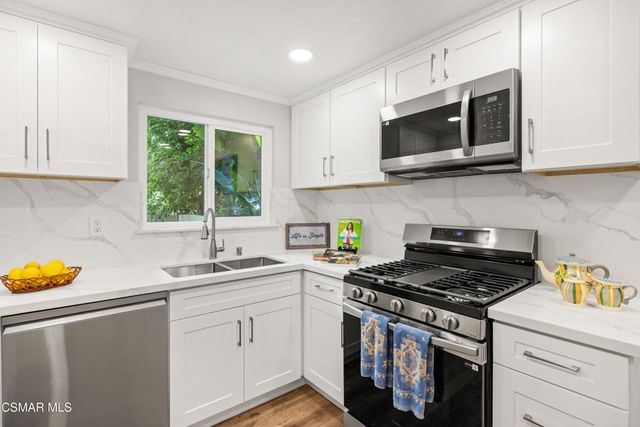 1215 Ramona Drive, Newbury Park, CA 91320