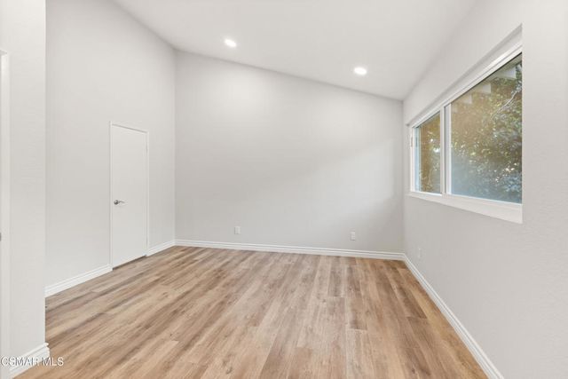 1215 Ramona Drive, Newbury Park, CA 91320