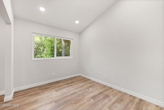 1215 Ramona Drive, Newbury Park, CA 91320