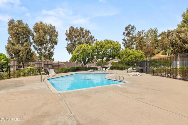 1215 Ramona Drive, Newbury Park, CA 91320
