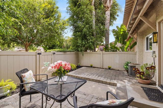 1215 Ramona Drive, Newbury Park, CA 91320
