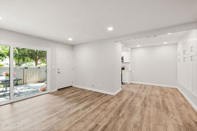 1215 Ramona Drive, Newbury Park, CA 91320