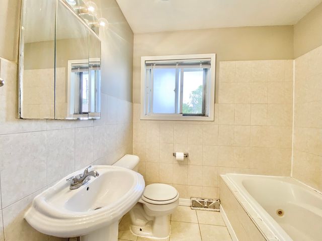 55 E Craig Drive, Chicago Heights, IL 60411