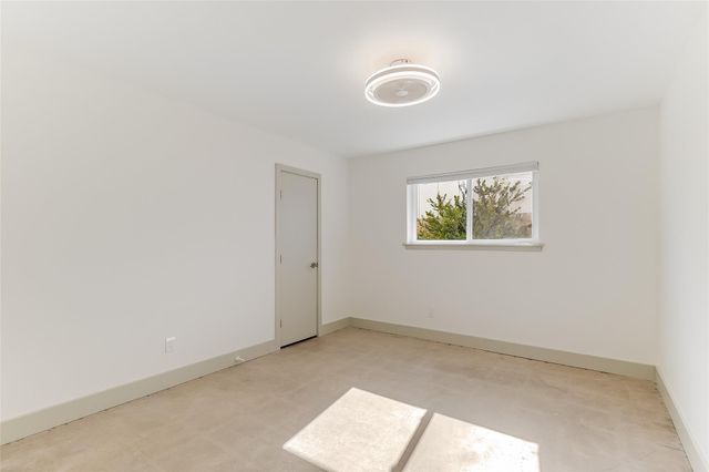 10101 E Rutland VLG, Austin, TX 78758